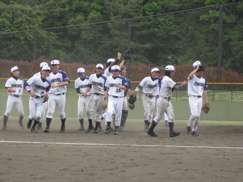 祝　「優勝」　近畿春季軟式野球大会