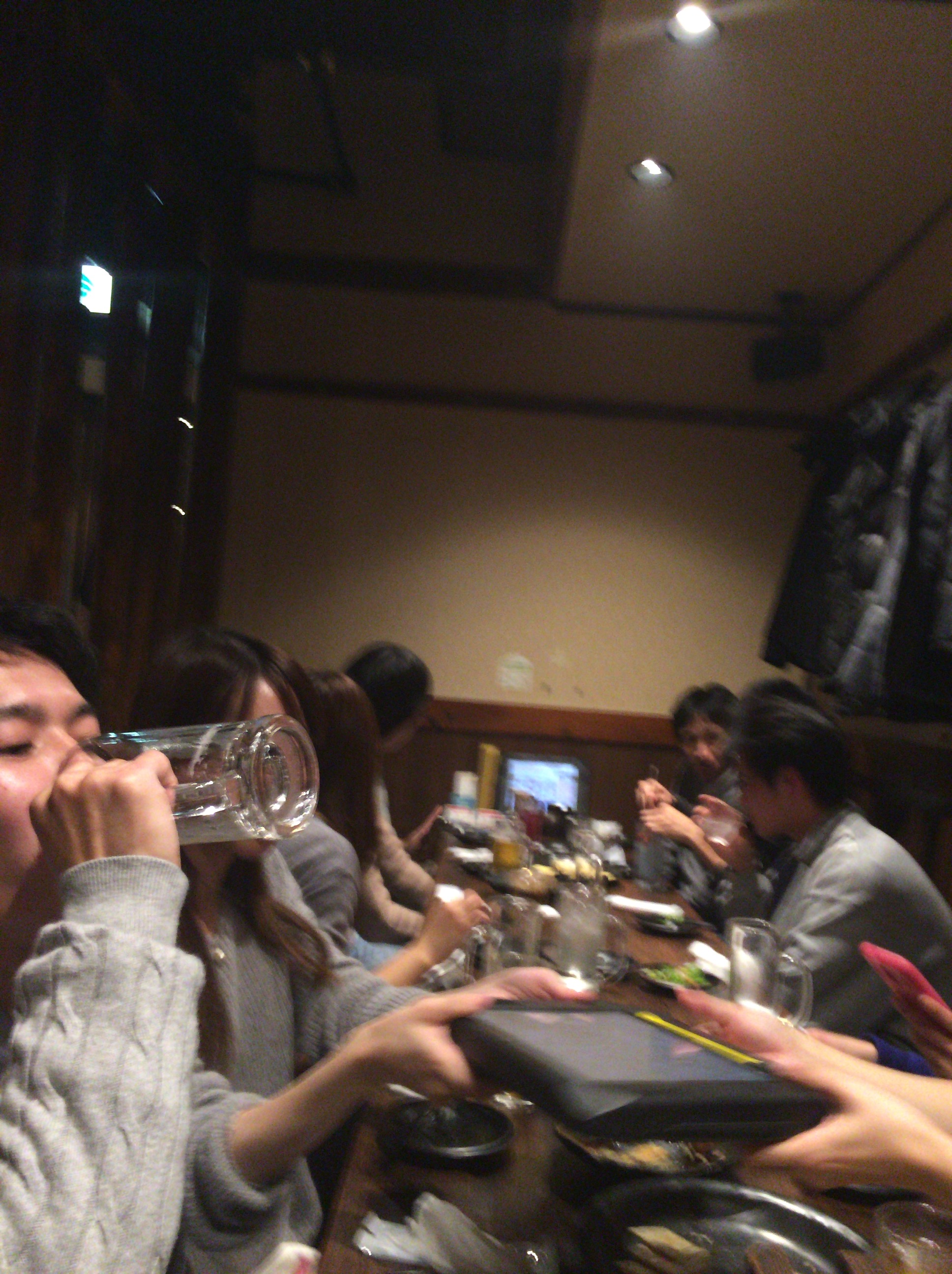 忘年会でのエースの一気飲み！！